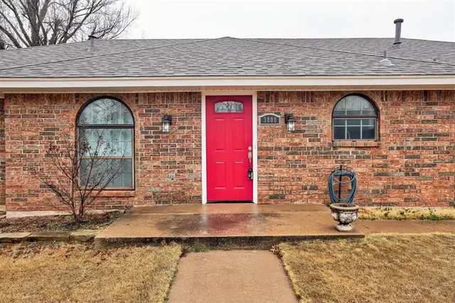 Photo 5 — 3808 Grandview Terrace, Edmond, OK 73013