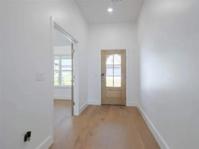 Photo 5 — 16301 Dakota Drive, Oklahoma City, OK 73170