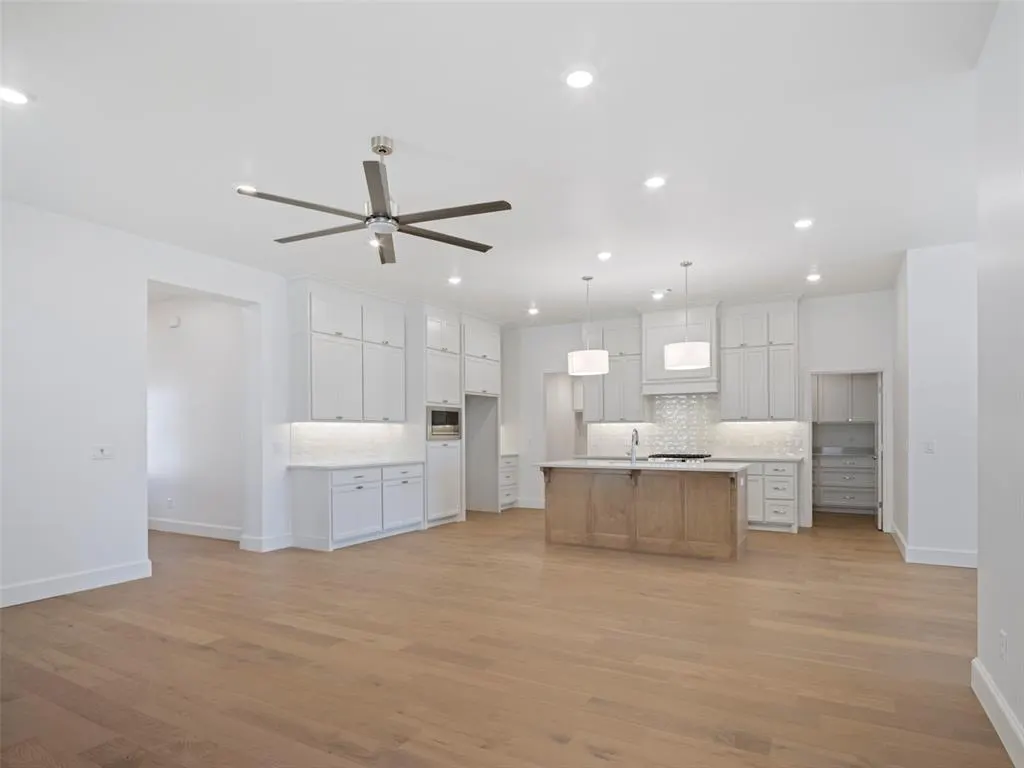 Photo 10 — 16301 Dakota Drive, Oklahoma City, OK 73170