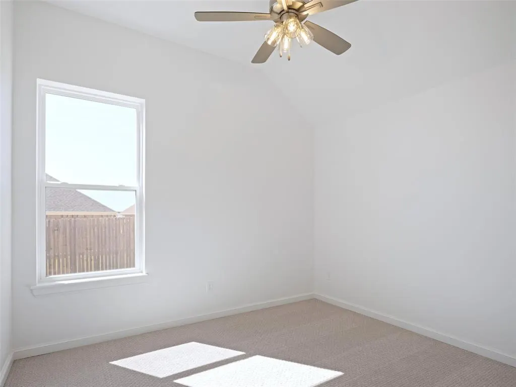 Photo 23 — 16301 Dakota Drive, Oklahoma City, OK 73170