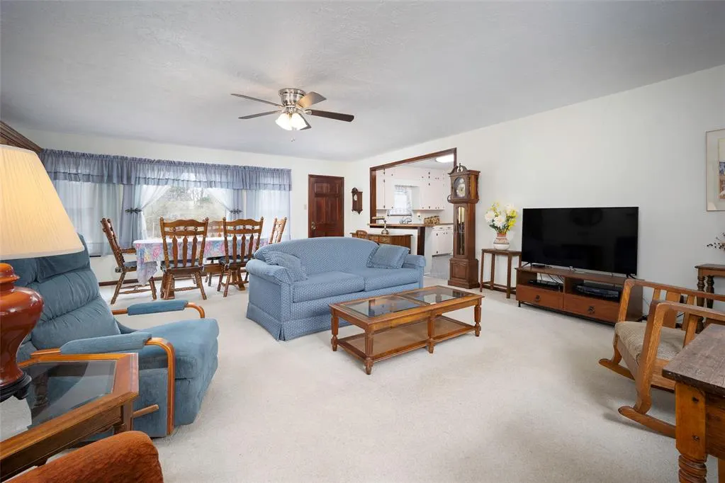 Photo 3 — 701 W 39th Street, Shawnee, OK 74804