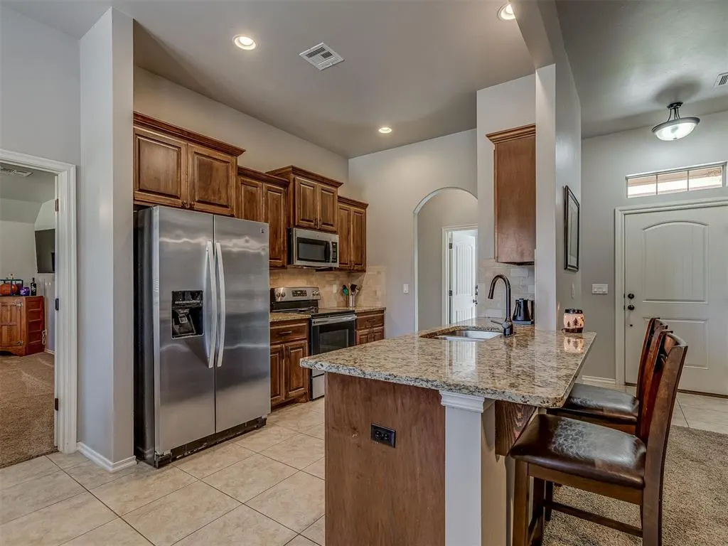 Photo 10 — 5888 Timberland Crossing, Guthrie, OK 73044