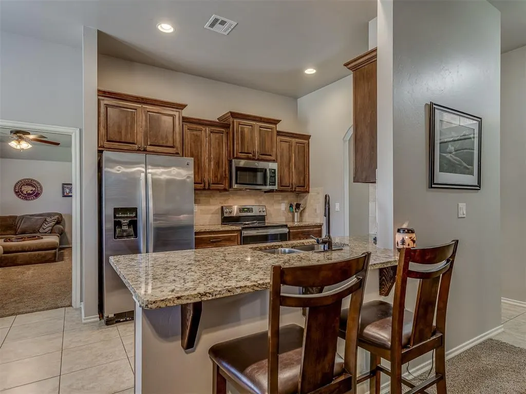 Photo 11 — 5888 Timberland Crossing, Guthrie, OK 73044