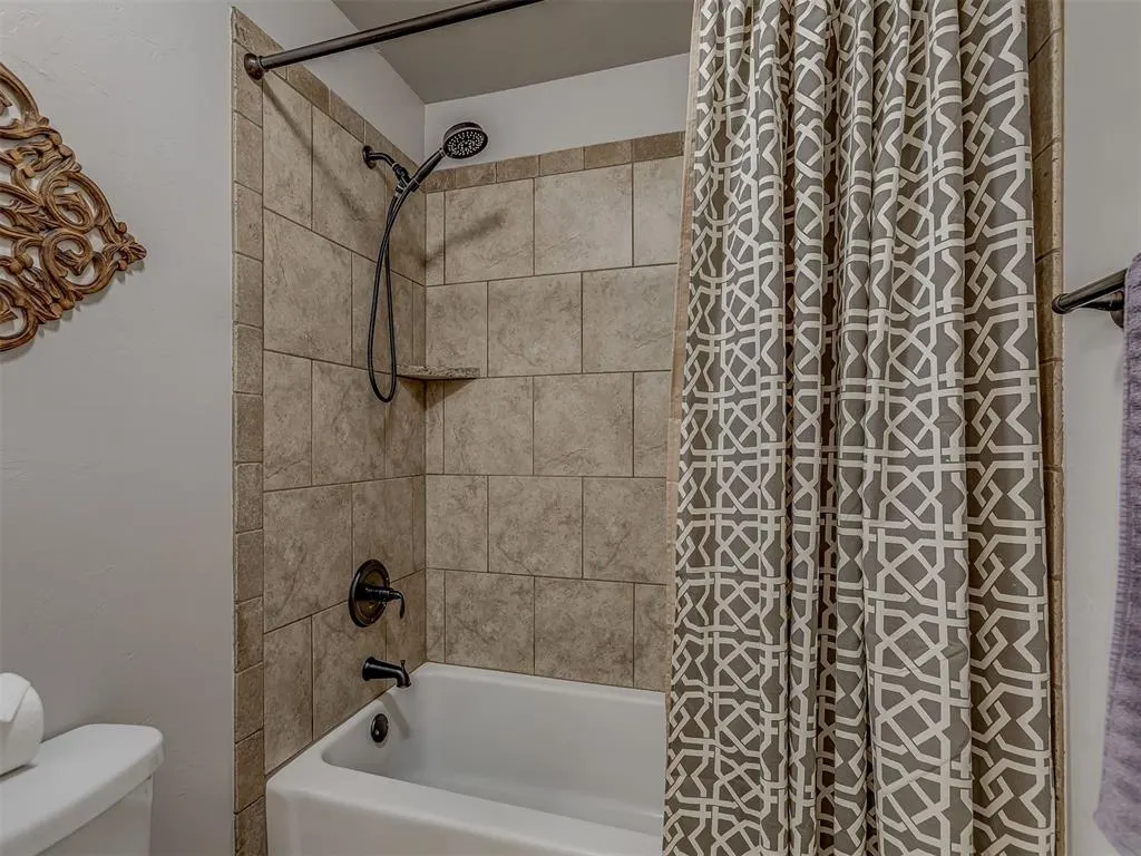 Photo 23 — 5888 Timberland Crossing, Guthrie, OK 73044