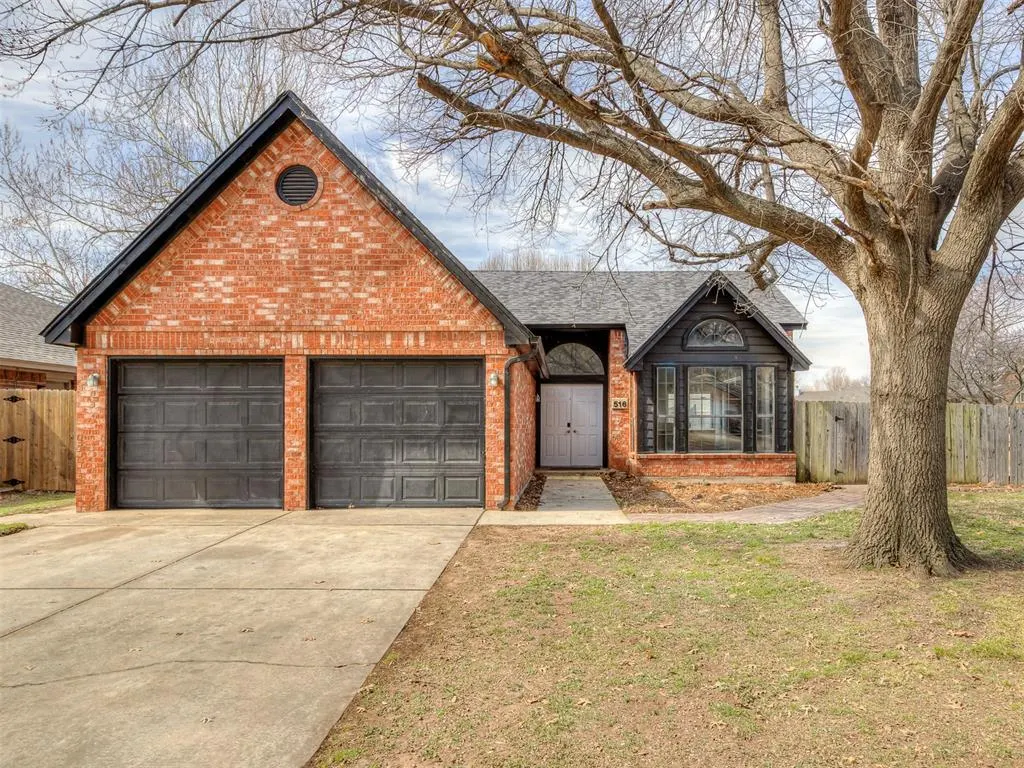 Front exterior — 516 Winston Drive, Norman, OK 73072