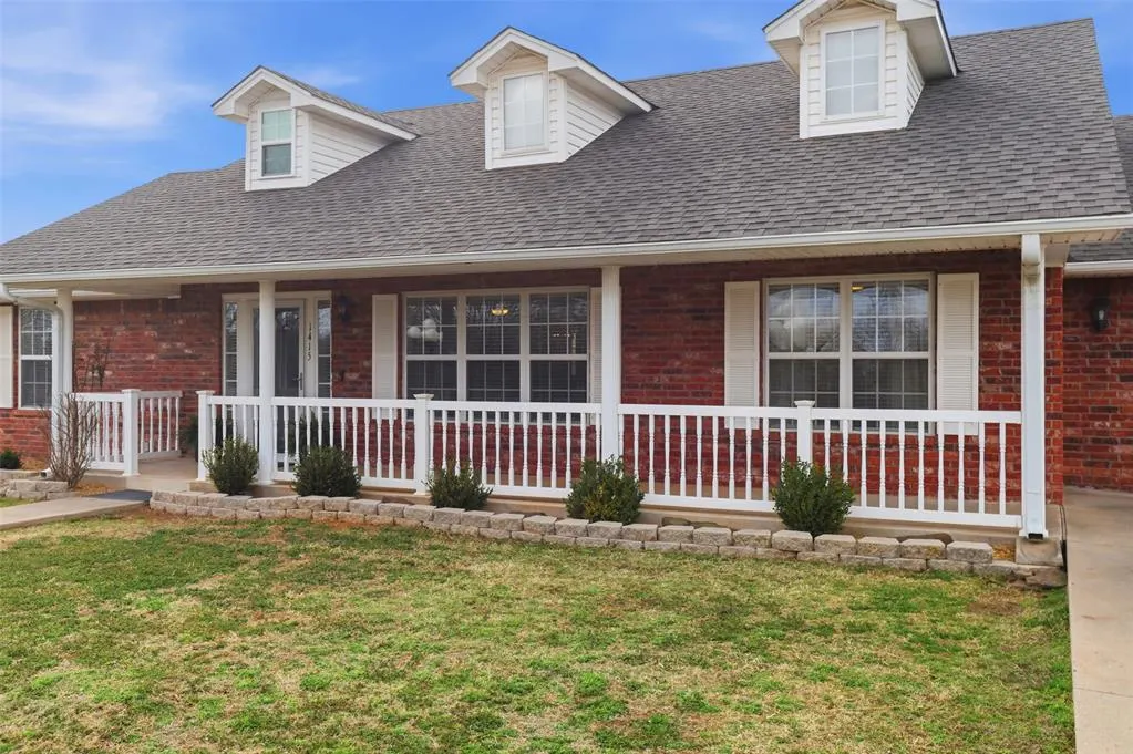 Photo 5 — 1415 N Santa Fe Road, Davenport, OK 74026