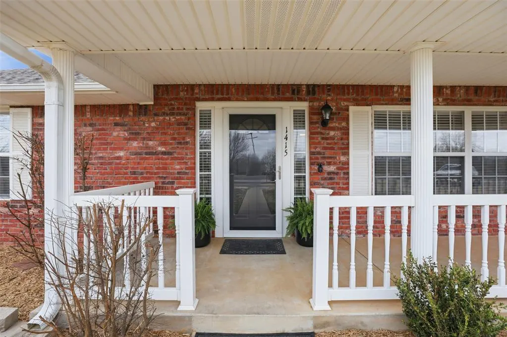 Photo 8 — 1415 N Santa Fe Road, Davenport, OK 74026