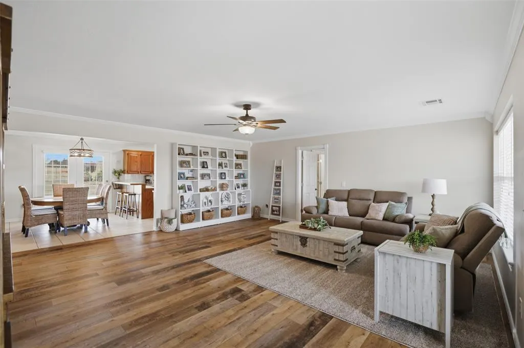 Photo 10 — 1415 N Santa Fe Road, Davenport, OK 74026