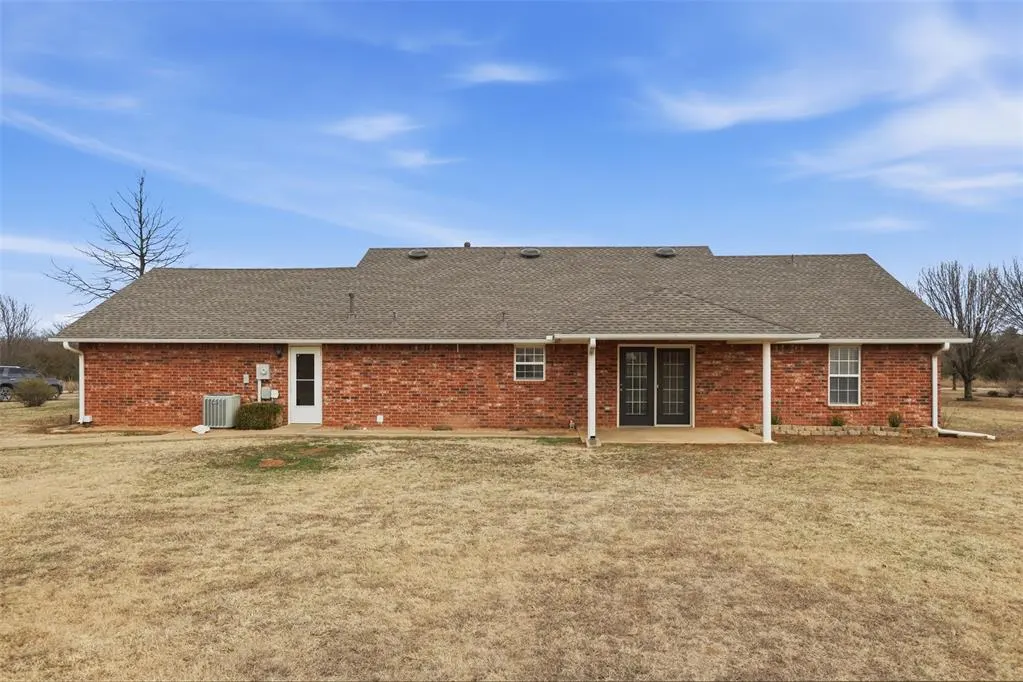 Photo 35 — 1415 N Santa Fe Road, Davenport, OK 74026