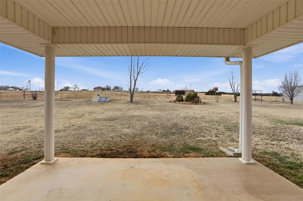 Photo 37 — 1415 N Santa Fe Road, Davenport, OK 74026
