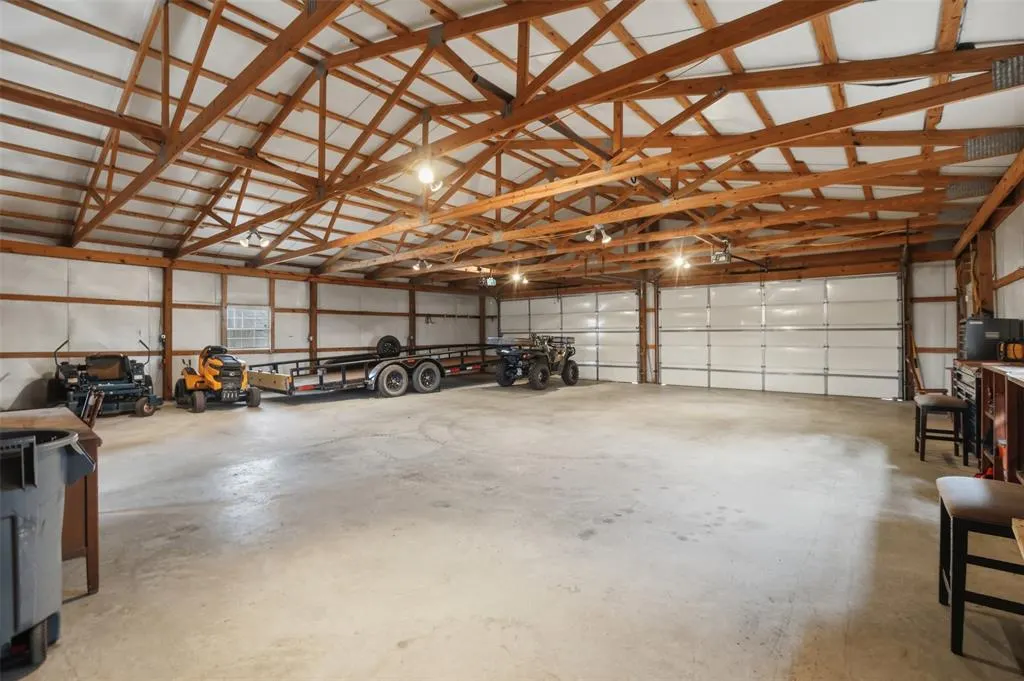 Photo 43 — 1415 N Santa Fe Road, Davenport, OK 74026