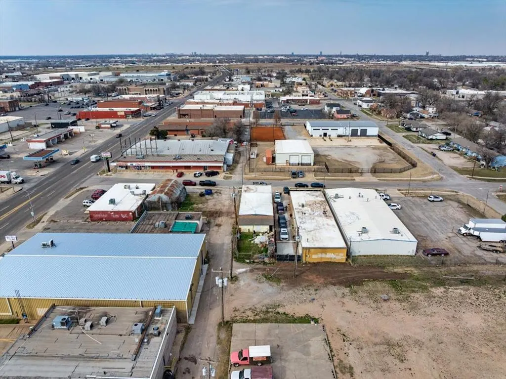Photo 16 — 2216 SW 14th Street, Oklahoma City, OK 73108