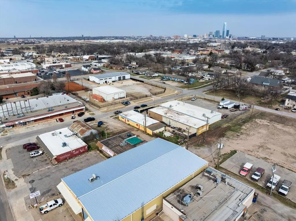 Photo 18 — 2216 SW 14th Street, Oklahoma City, OK 73108