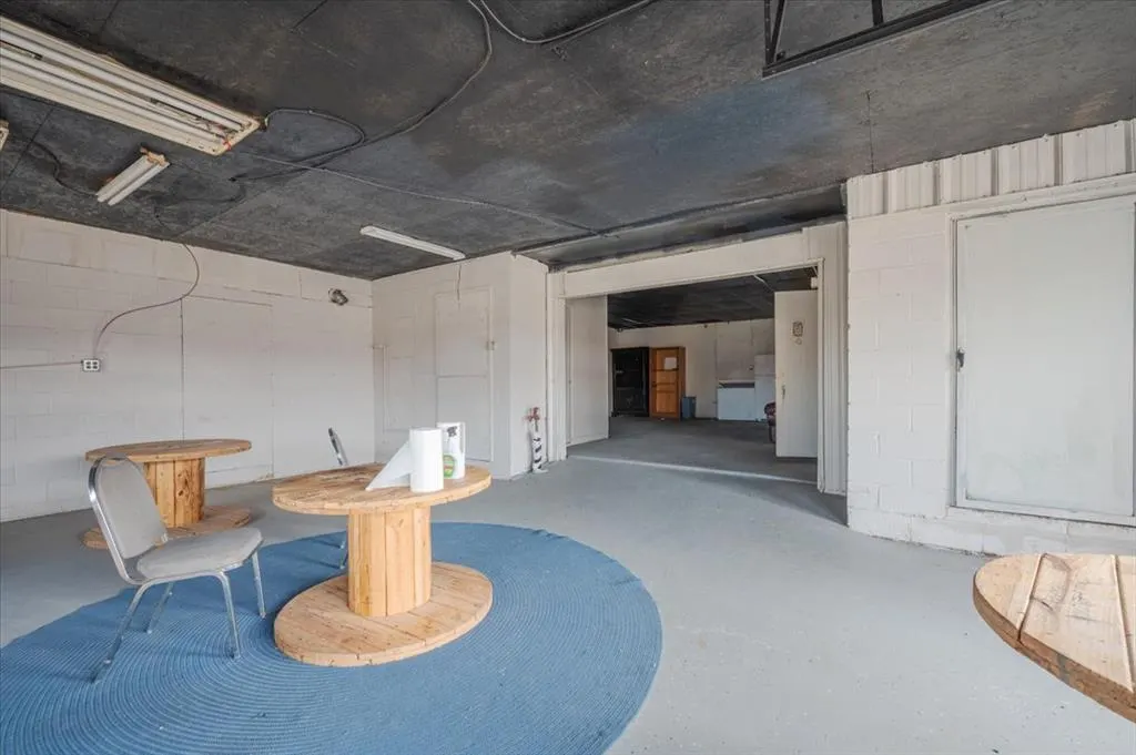 Photo 24 — 2216 SW 14th Street, Oklahoma City, OK 73108