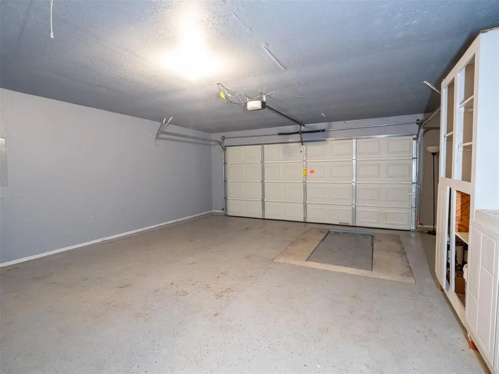 Photo 18 — 828 Golden Eagle Drive, Norman, OK 73072