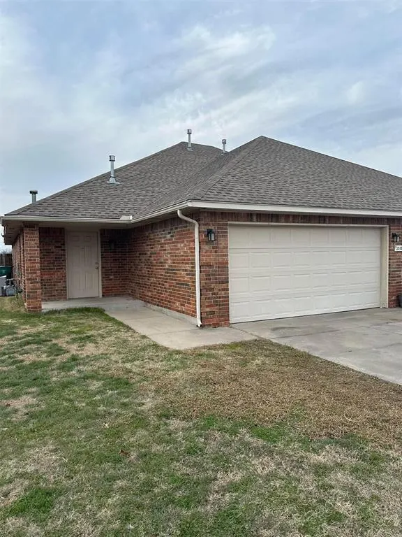 Front exterior — 15109 Kyle Drive B, Oklahoma City, OK 73170
