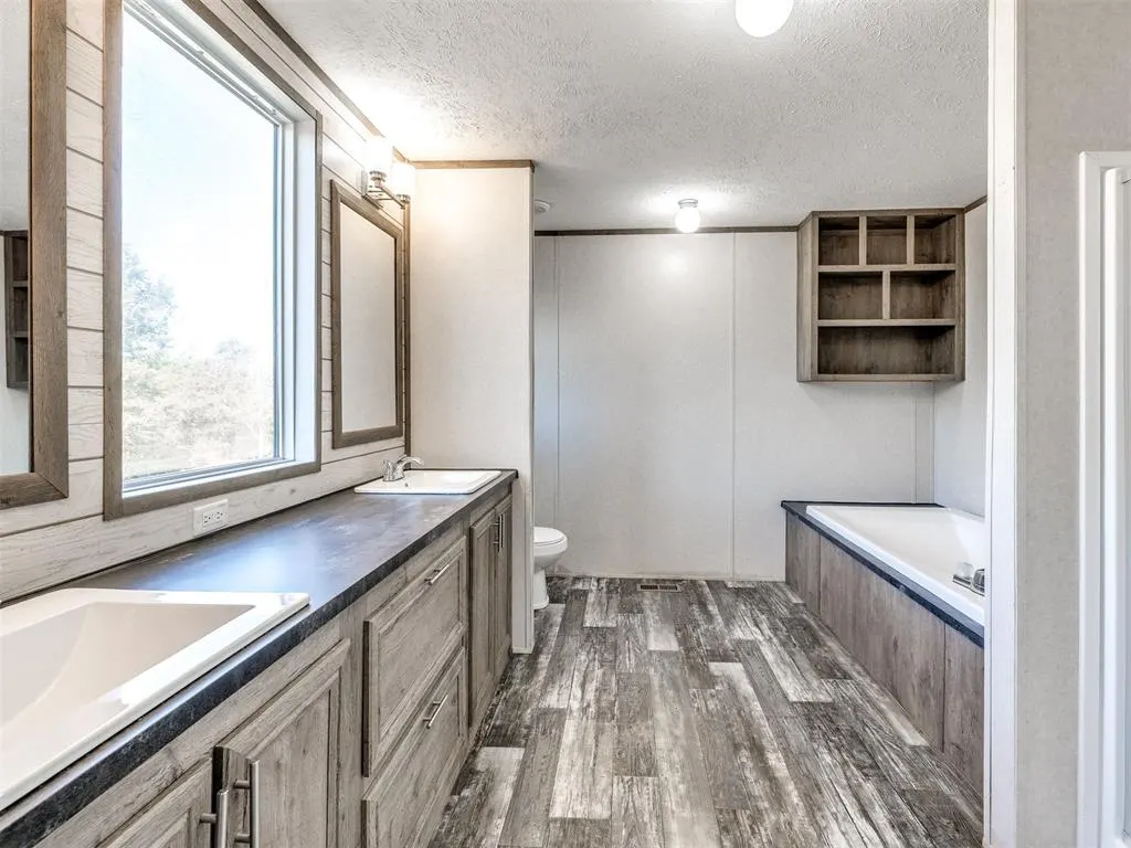 Photo 41 — 3063 E 108th Road, Wellston, OK 74881