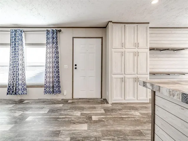 Photo 4 — 3063 E 108th Road, Wellston, OK 74881