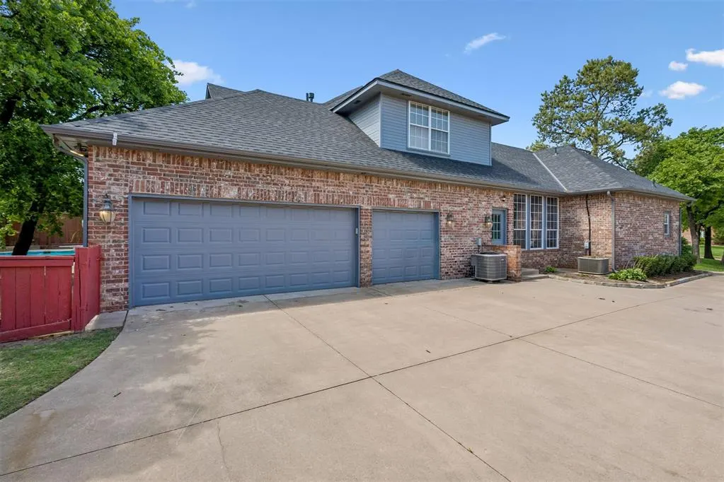Photo 43 — 1412 Hunters Creek Road, Edmond, OK 73003