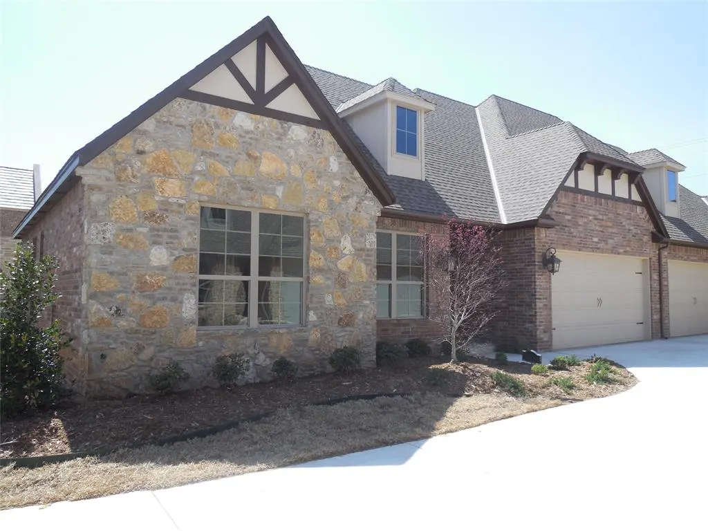 Front exterior — 3408 Enclave Lane, Norman, OK 73072