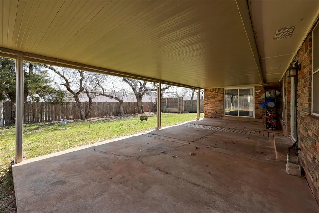 Photo 24 — 7612 Brookside Drive, Oklahoma City, OK 73132