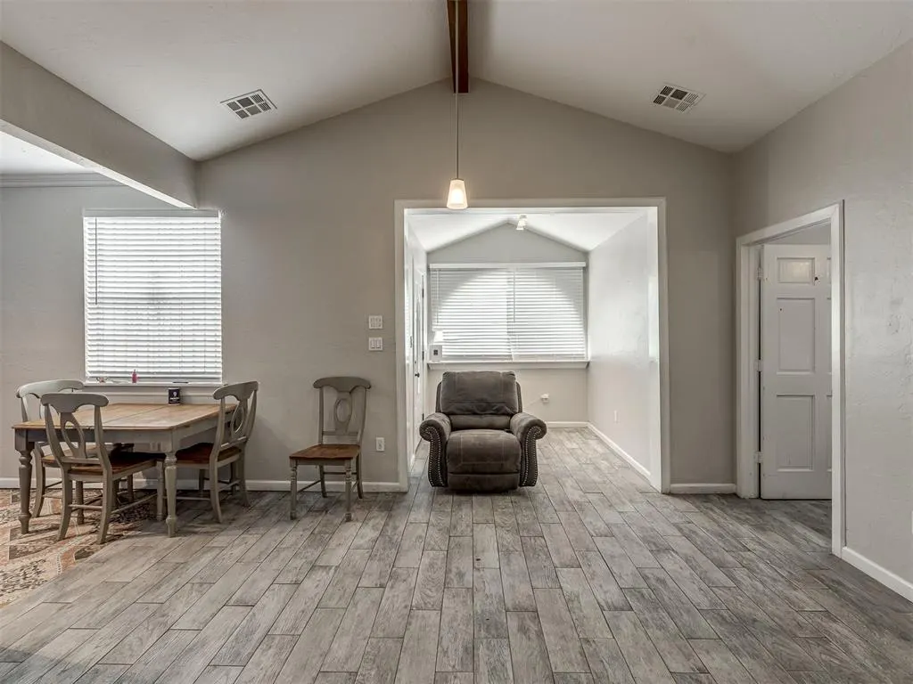 Photo 19 — 4301 S Lindsay Avenue, Oklahoma City, OK 73129