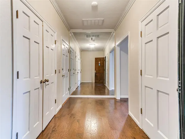Photo 5 — 11300 N Pennsylvania Avenue 168, Oklahoma City, OK 73120