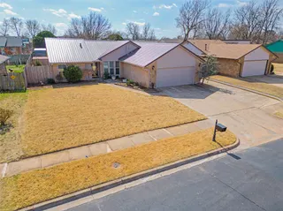 Sold home at 1918 Morren Drive