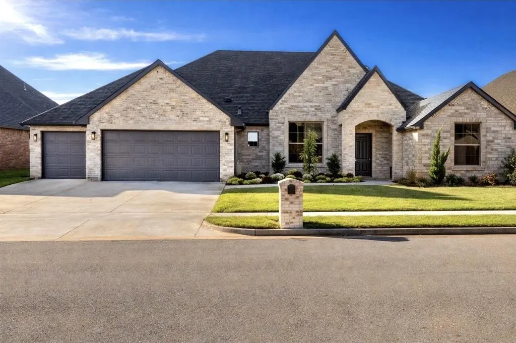 Front exterior — 14617 NW Brantwood Drive, Oklahoma City, OK 73142