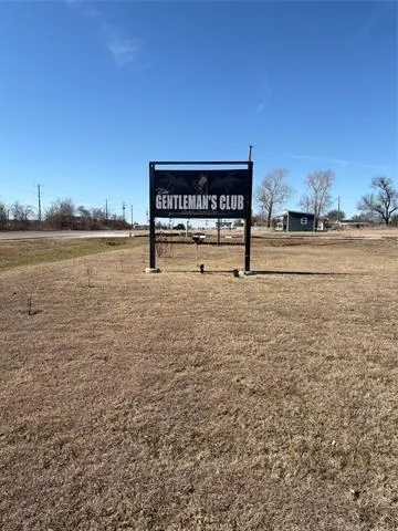 Photo 7 — 1704 E Highway 70 Highway, Kingston, OK 73439