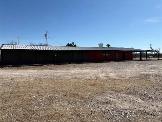 Photo 46 — 1704 E Highway 70 Highway, Kingston, OK 73439