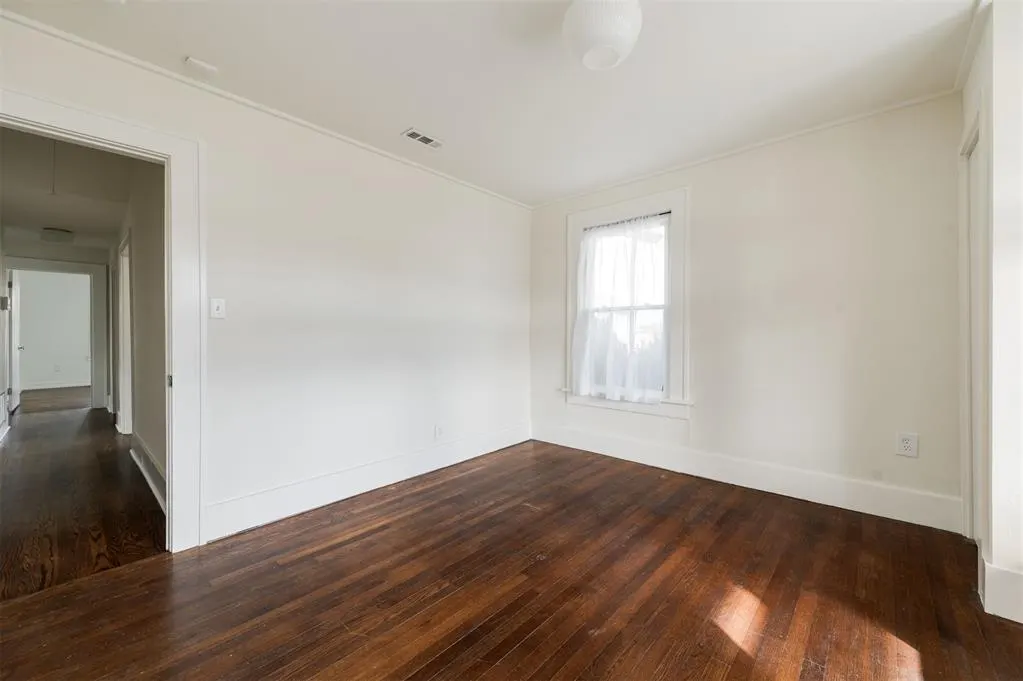 Photo 18 — 1215 NW 13th Street, Oklahoma City, OK 73106
