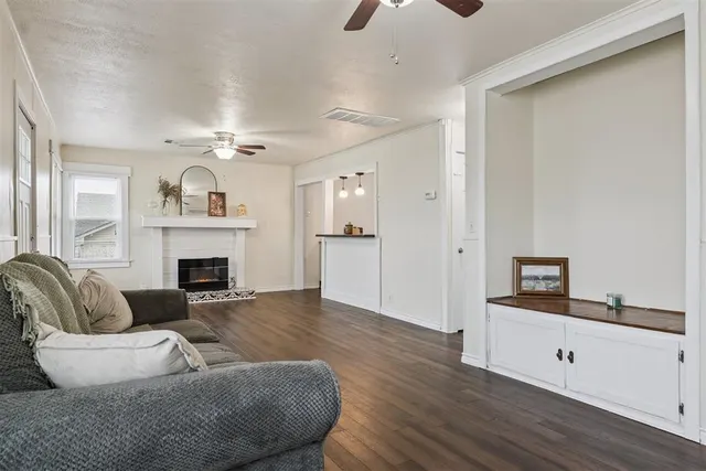 Photo 4 — 1028 E Chandler Street, Shawnee, OK 74801