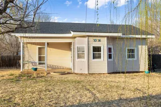 Sold home at 1305 W 6th Street