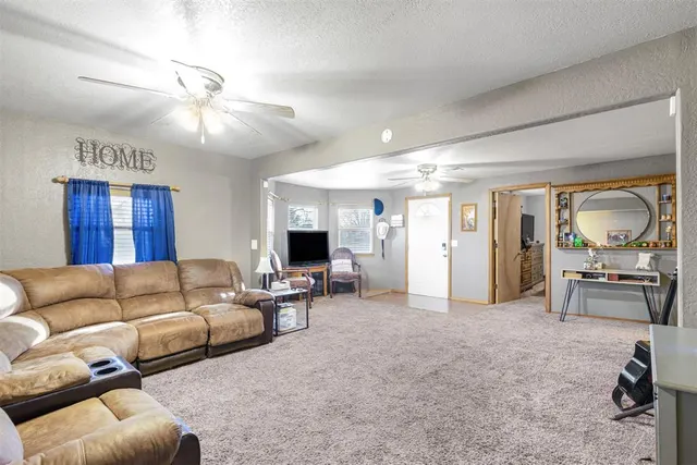 Photo 8 — 1305 W 6th Street, Elk City, OK 73644