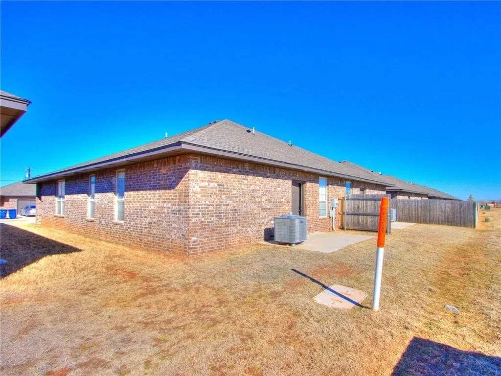 Photo 39 — 3012 Sydney Way, Chickasha, OK 73018