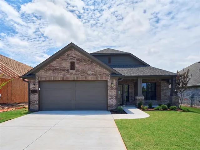 Photo 2 — 1428 SW 163rd Street, Oklahoma City, OK 73170