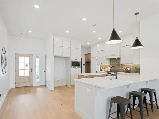 Photo 8 — 16305 Dakota Drive, Oklahoma City, OK 73170