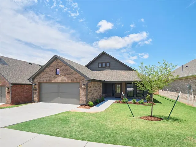 Photo 3 — 16305 Dakota Drive, Oklahoma City, OK 73170