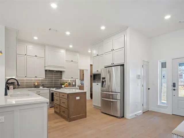 Photo 5 — 12733 NW 2nd Street, Yukon, OK 73099