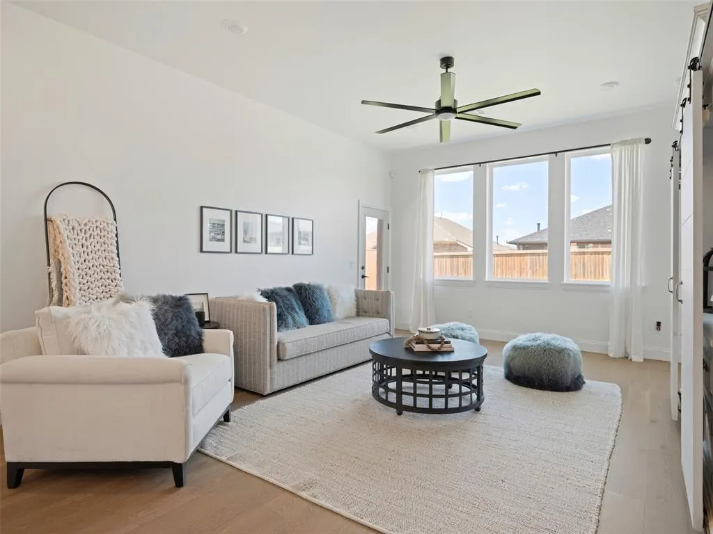 Photo 12 — 12733 NW 2nd Street, Yukon, OK 73099