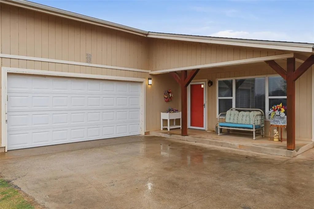 Photo 8 — 3708 Floyd Cox Drive, Norman, OK 73026