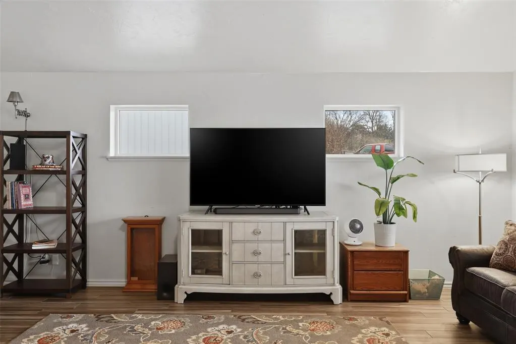 Photo 12 — 3708 Floyd Cox Drive, Norman, OK 73026