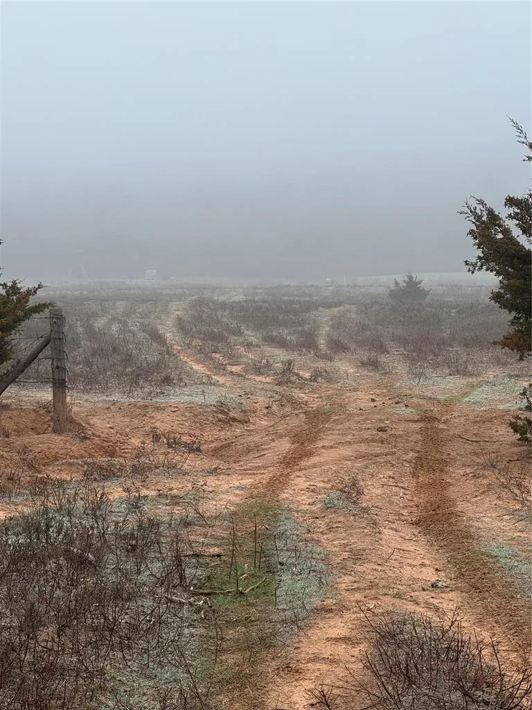 Photo 32 — 0000 County Street 2760, Minco, OK 73059