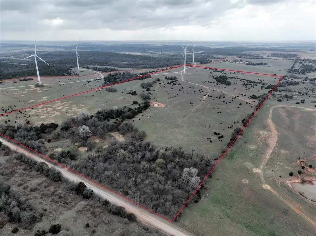 Front exterior — 0000 County Street 2760, Minco, OK 73059