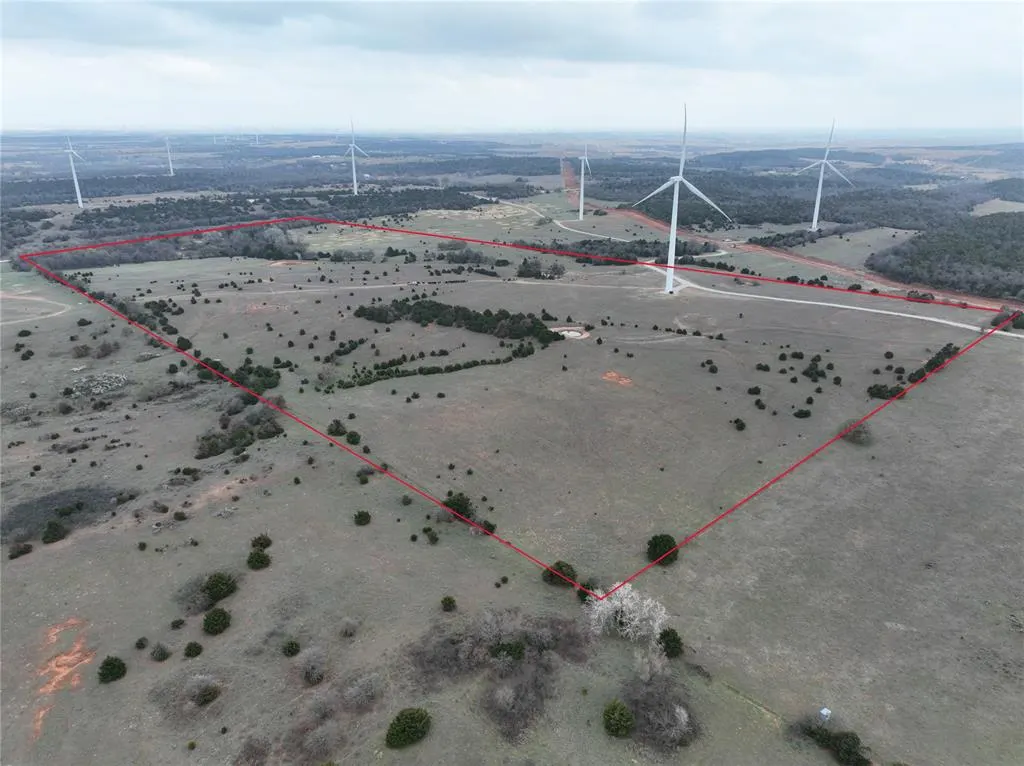 Photo 11 — 0000 County Street 2760, Minco, OK 73059