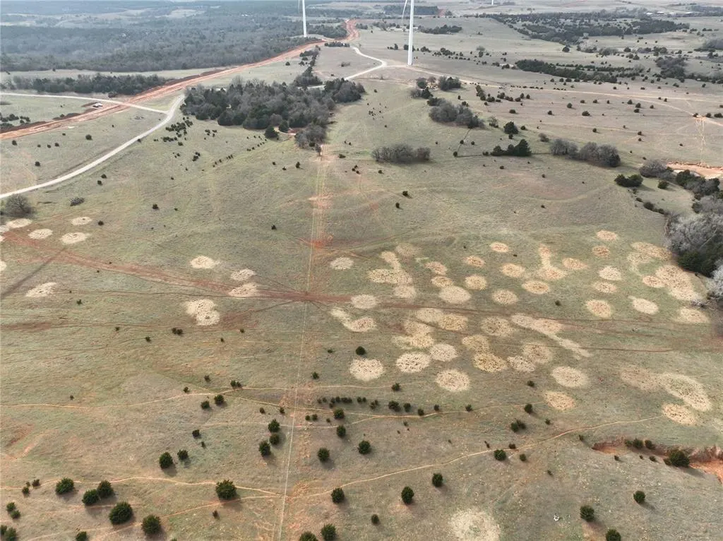 Photo 15 — 0000 County Street 2760, Minco, OK 73059