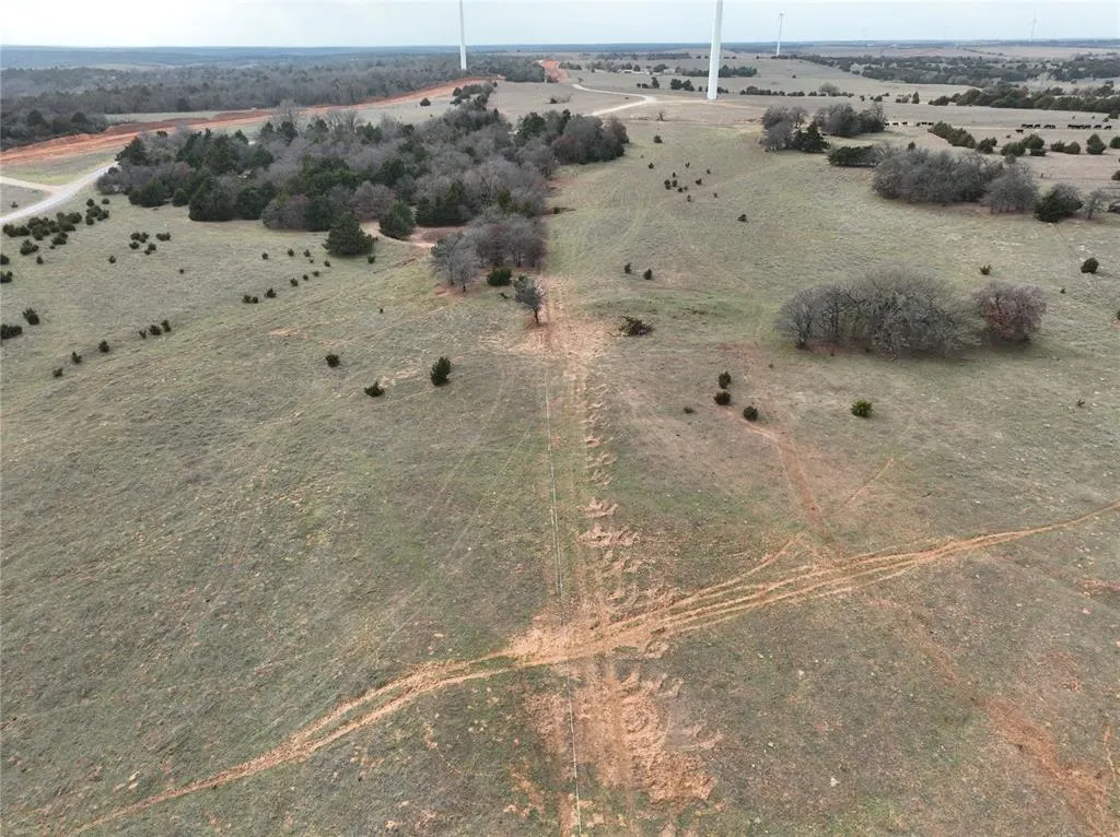 Photo 19 — 0000 County Street 2760, Minco, OK 73059