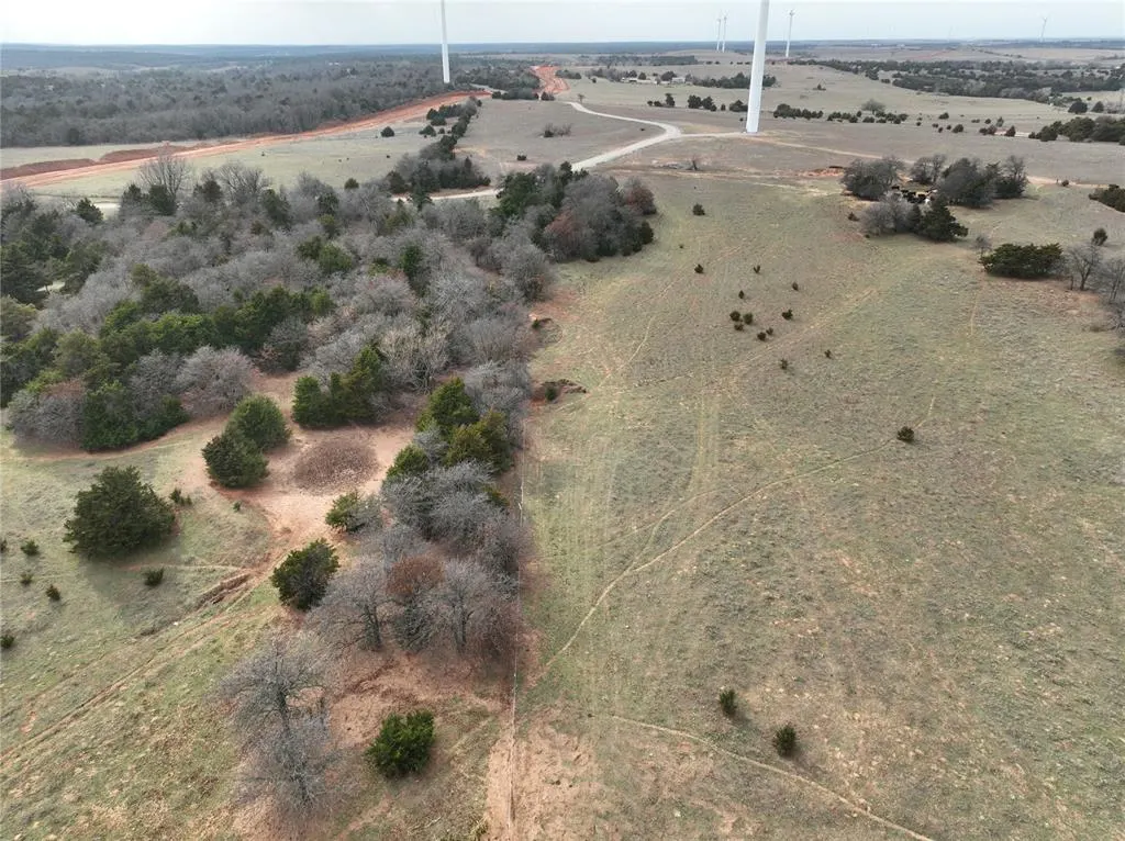 Photo 22 — 0000 County Street 2760, Minco, OK 73059