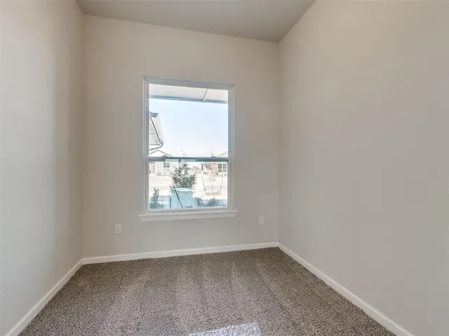 Photo 4 — 1012 SE 16th Terrace, Newcastle, OK 73065